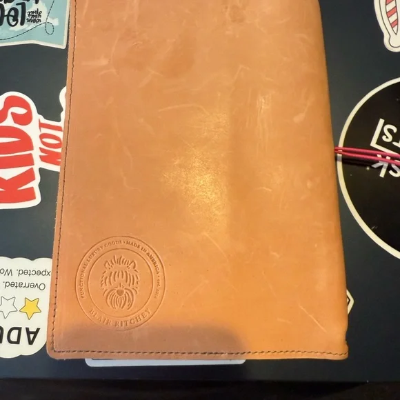 Natural Leather Portfolio - Picture 8 of 8